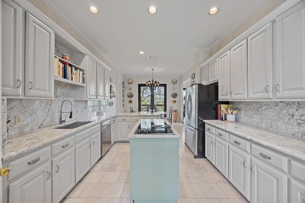 Interior, Kitchen, Pendant Lights, Recessed Lighting, Stainless Steel Appliances