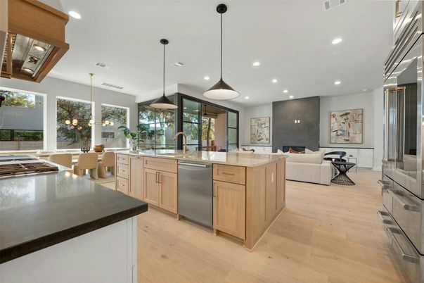 Dining room, Interior, Kitchen, Living room, Pendant Lights, Recessed Lighting, Stainless Steel Appliances, Wood Texture Flooring