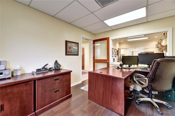 Home Office, Interior, Recessed Lighting, Wood Texture Flooring