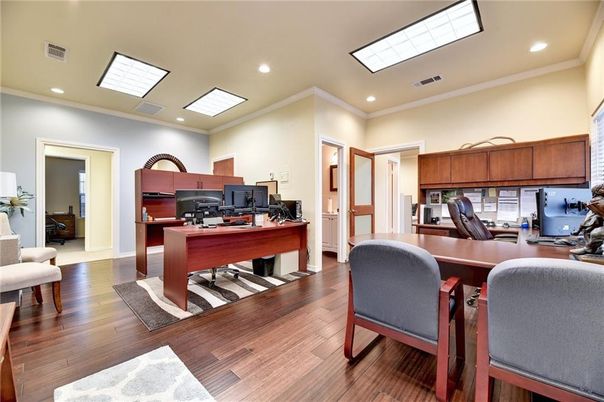 Home Office, Interior, Recessed Lighting, Wood Texture Flooring