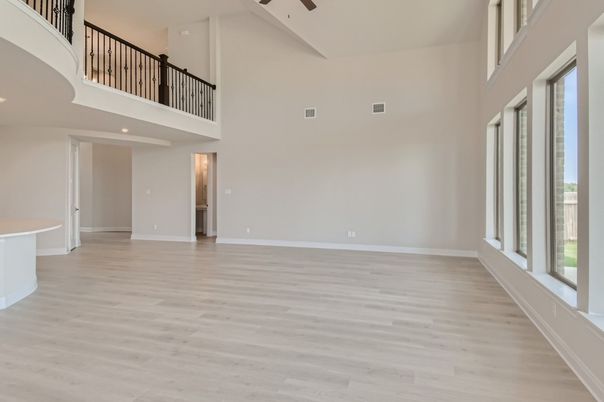Interior, Recessed Lighting, Wood Texture Flooring
