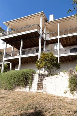Exterior, Facade, None