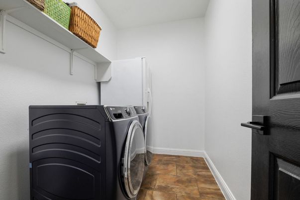 Interior, Washer