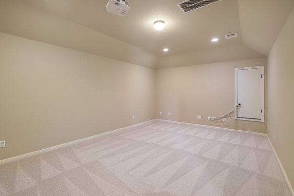 Empty room, Interior, Recessed Lighting