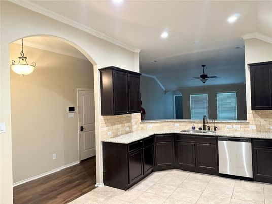 Interior, Kitchen, Pendant Lights, Recessed Lighting, Wood Texture Flooring