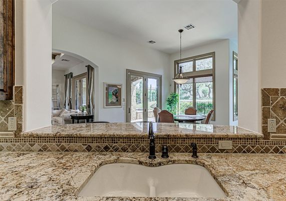 Dining room, Interior, Pendant Lights