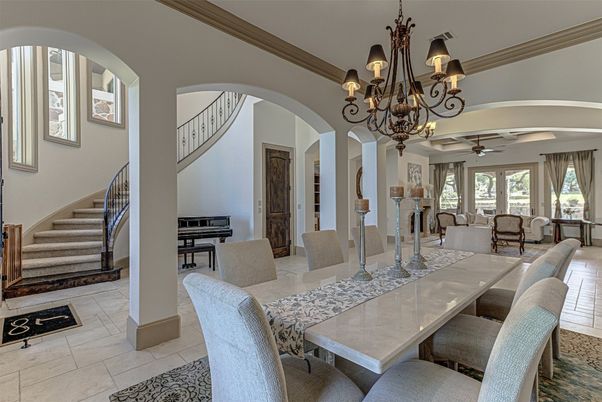 Chandelier, Dining room, Interior, Living room, Piano