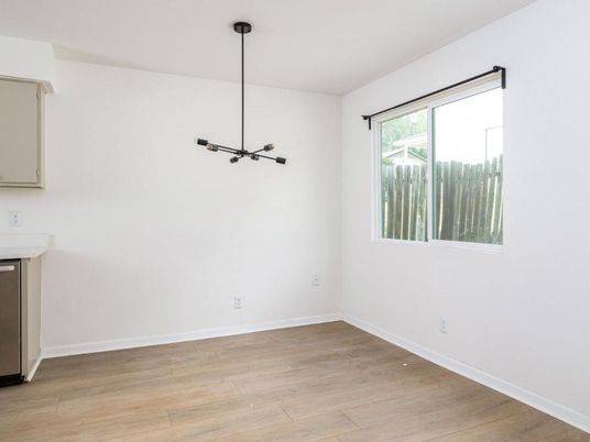 Empty room, Interior, Pendant Lights, Wood Texture Flooring