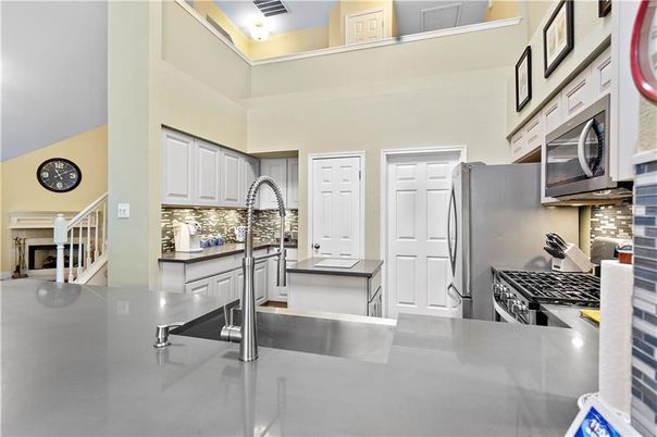 Interior, Kitchen, Stainless Steel Appliances