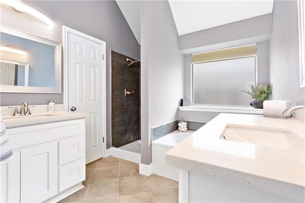 Bathroom, Dual Sink Vanities, Interior