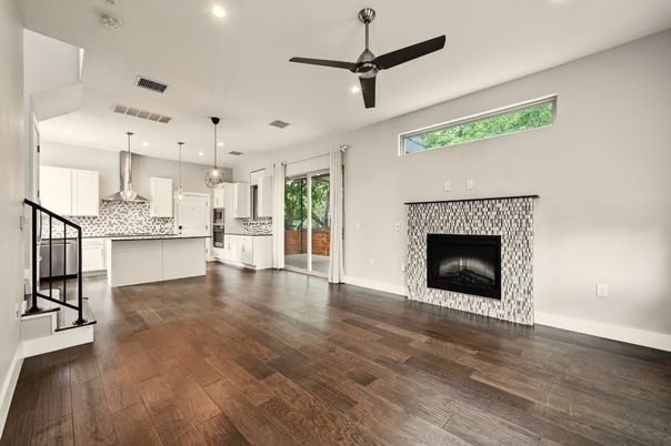 Fireplace, Interior, Kitchen, Pendant Lights, Recessed Lighting, Wood Texture Flooring