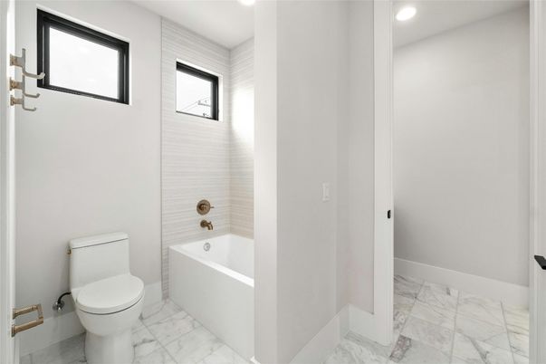 Bathroom, Interior, Marble, Recessed Lighting