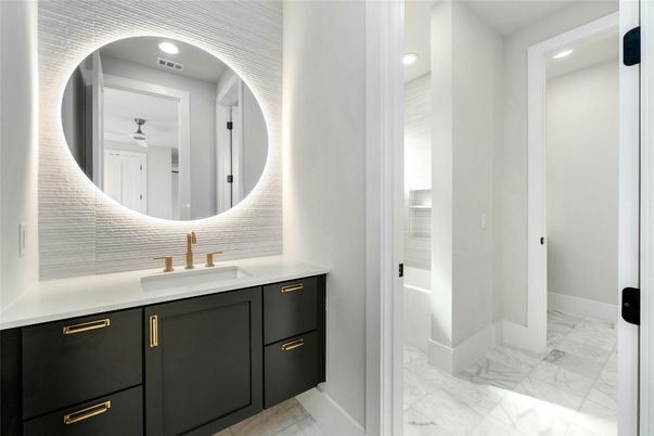 Bathroom, Interior, Marble, Recessed Lighting