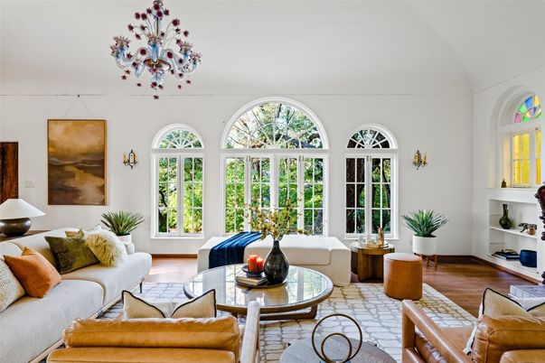 Chandelier, Interior, Living room, Wood Texture Flooring