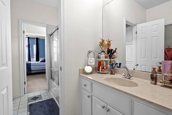 Bathroom, Bedroom, Interior