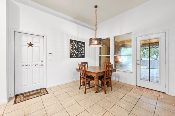 Dining room, Interior, Pendant Lights
