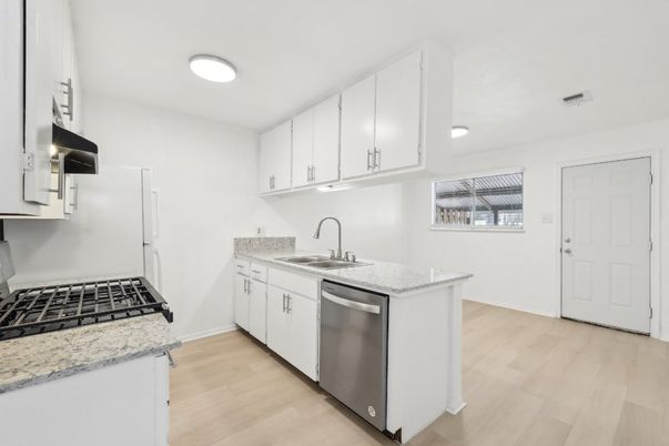 Interior, Kitchen, Wood Texture Flooring