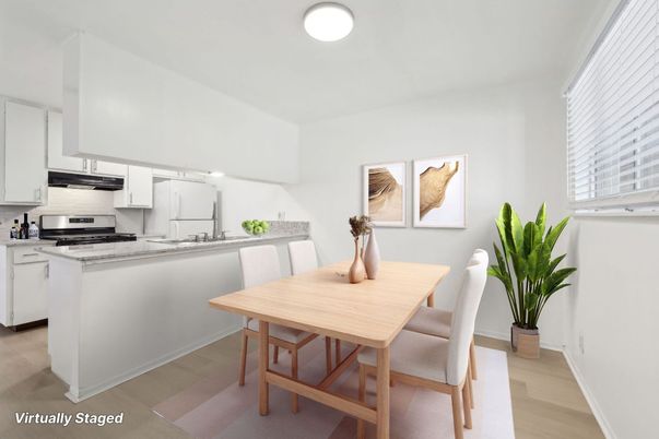 Dining room, Interior, Kitchen, Stainless Steel Appliances, Wood Texture Flooring