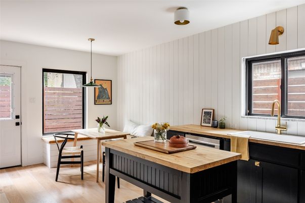Dining room, Interior, Kitchen, Pendant Lights, Wood Texture Flooring