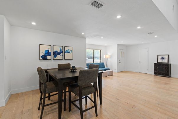 Dining room, Interior, Living room, Recessed Lighting, Wood Texture Flooring