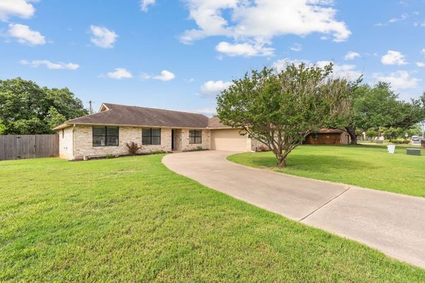 Attached, Backyard, Exterior, Facade, Brick Facade, Ranch