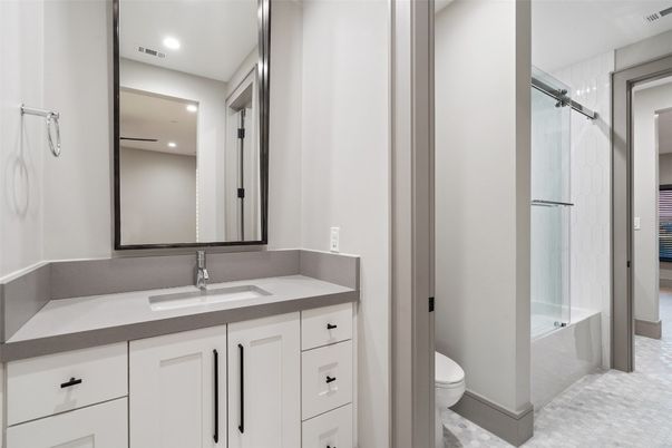 Bathroom, Interior, Recessed Lighting