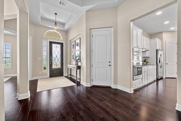 Interior, Kitchen, Pendant Lights, Recessed Lighting, Wood Texture Flooring