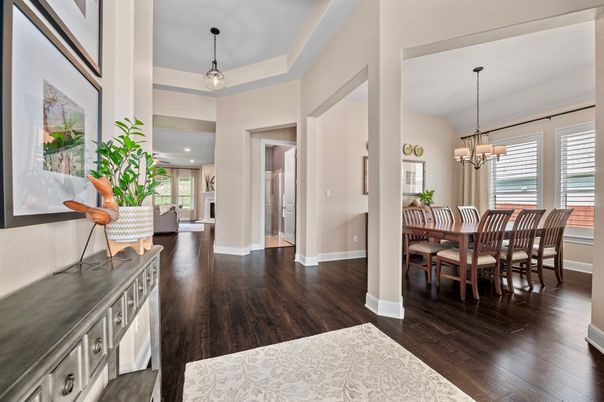 Chandelier, Dining room, Interior, Pendant Lights, Recessed Lighting, Wood Texture Flooring