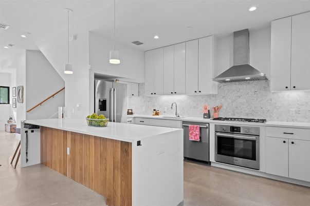 Interior, Kitchen, Pendant Lights, Recessed Lighting, Stainless Steel Appliances