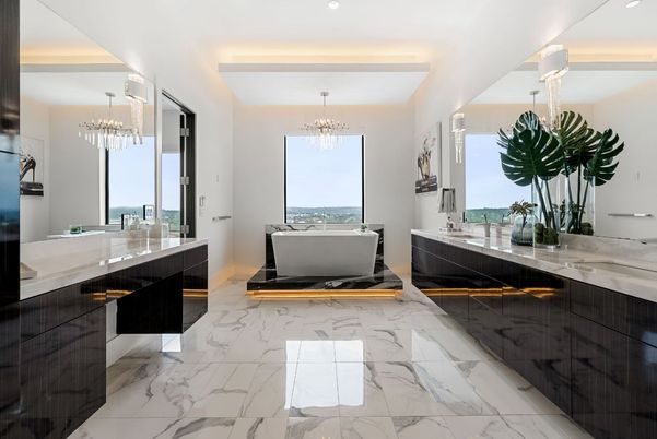 Bathroom, Chandelier, Free Standing Baths, Interior, Marble, Recessed Lighting, Water