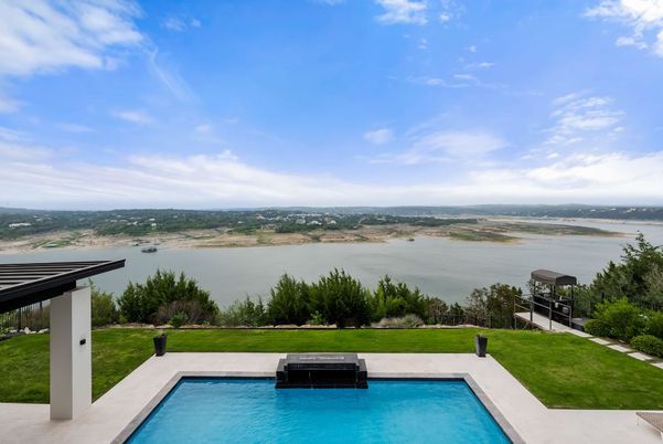 Exterior, Pool, Water