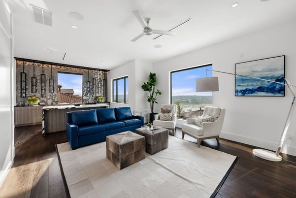 Interior, Living room, Recessed Lighting, Wood Texture Flooring