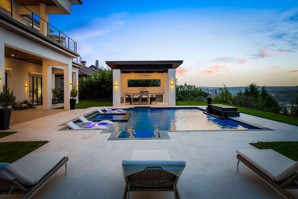 Exterior, Pool, Water