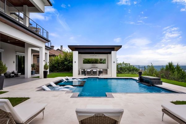 Exterior, Pool, Water