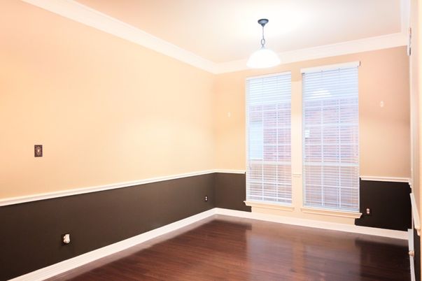 Empty room, Interior, Pendant Lights, Wood Texture Flooring
