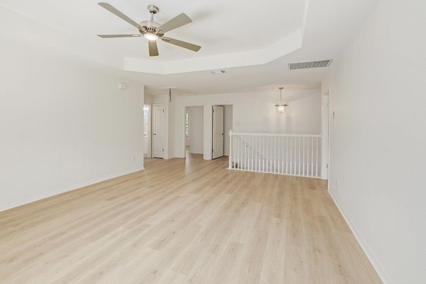 Empty room, Interior, Pendant Lights, Wood Texture Flooring