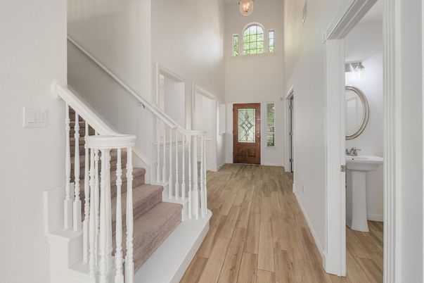 Interior, Pendant Lights, Wood Texture Flooring