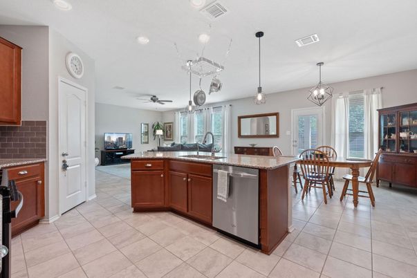 Dining room, Interior, Kitchen, Pendant Lights, Recessed Lighting
