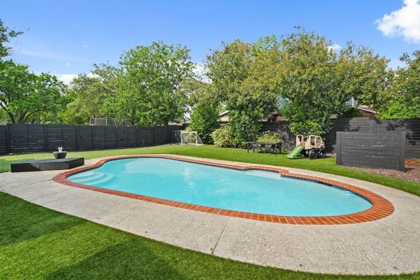 Backyard, Exterior, Playground, Pool