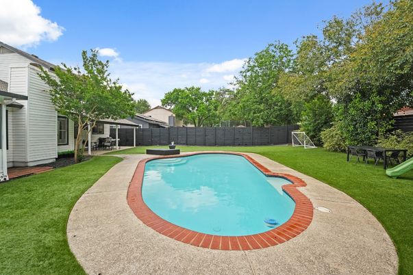 Backyard, Exterior, Playground, Pool