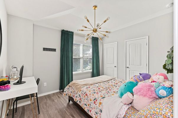 Bedroom, Interior, Pendant Lights, Wood Texture Flooring