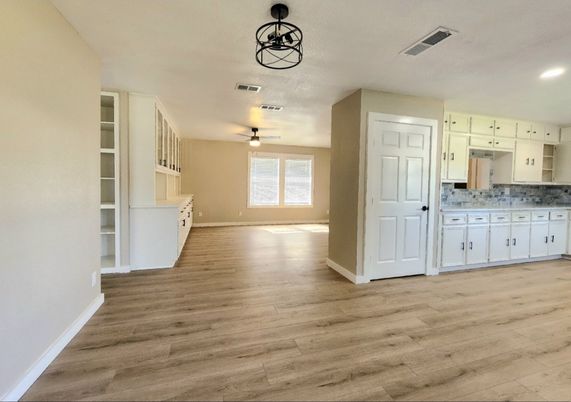 Interior, Kitchen, Recessed Lighting, Wood Texture Flooring