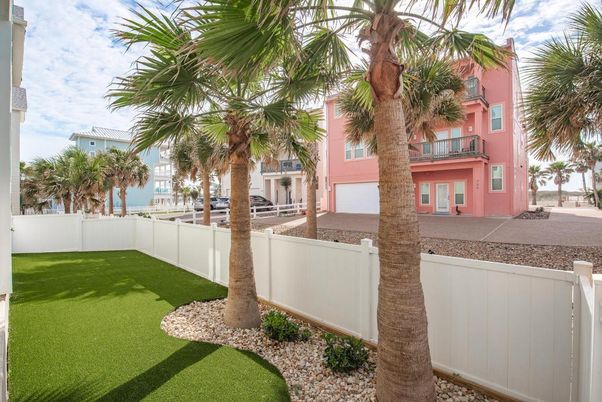 Backyard, Exterior, Water