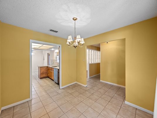 Chandelier, Interior, Kitchen