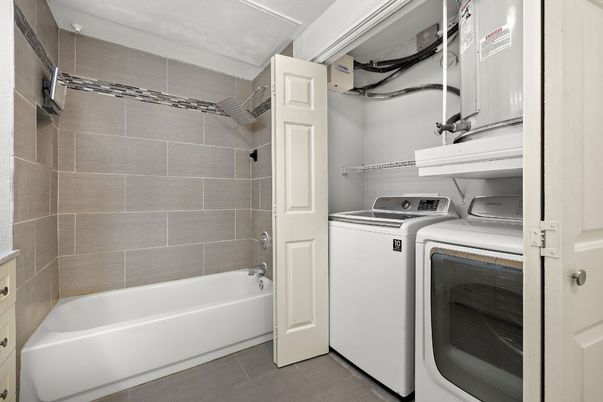 Interior, Washer