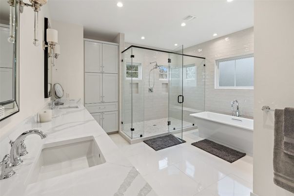 Bathroom, Dual Sink Vanities, Free Standing Baths, Glass Shower, Interior, Recessed Lighting