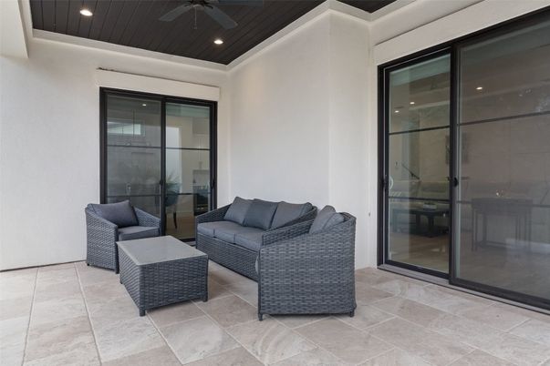 Exterior, Recessed Lighting