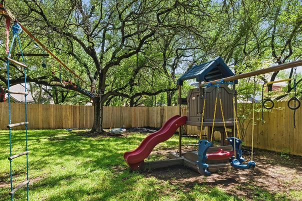 Backyard, Exterior, Playground