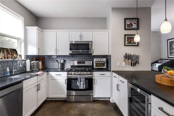 Interior, Kitchen, Pendant Lights, Stainless Steel Appliances
