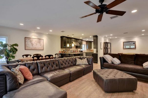Dining room, Interior, Kitchen, Living room, Pendant Lights, Recessed Lighting, Wood Texture Flooring